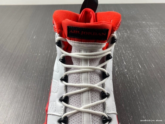 White Retro Air 302370-160 9 Red Gym Jordan 0717